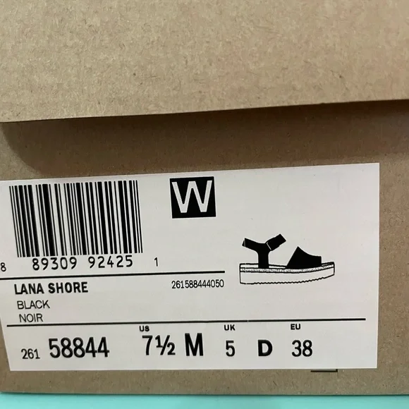 Women’s suede and leather wedge sandals…Collection by Clark’s! - Picture 3 of 8